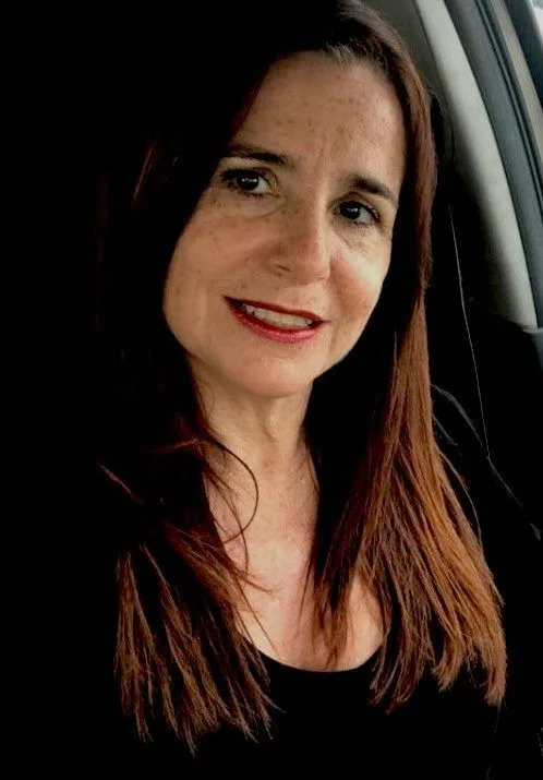 Lançamento do Livro «O Mapa» de                    Rosana António